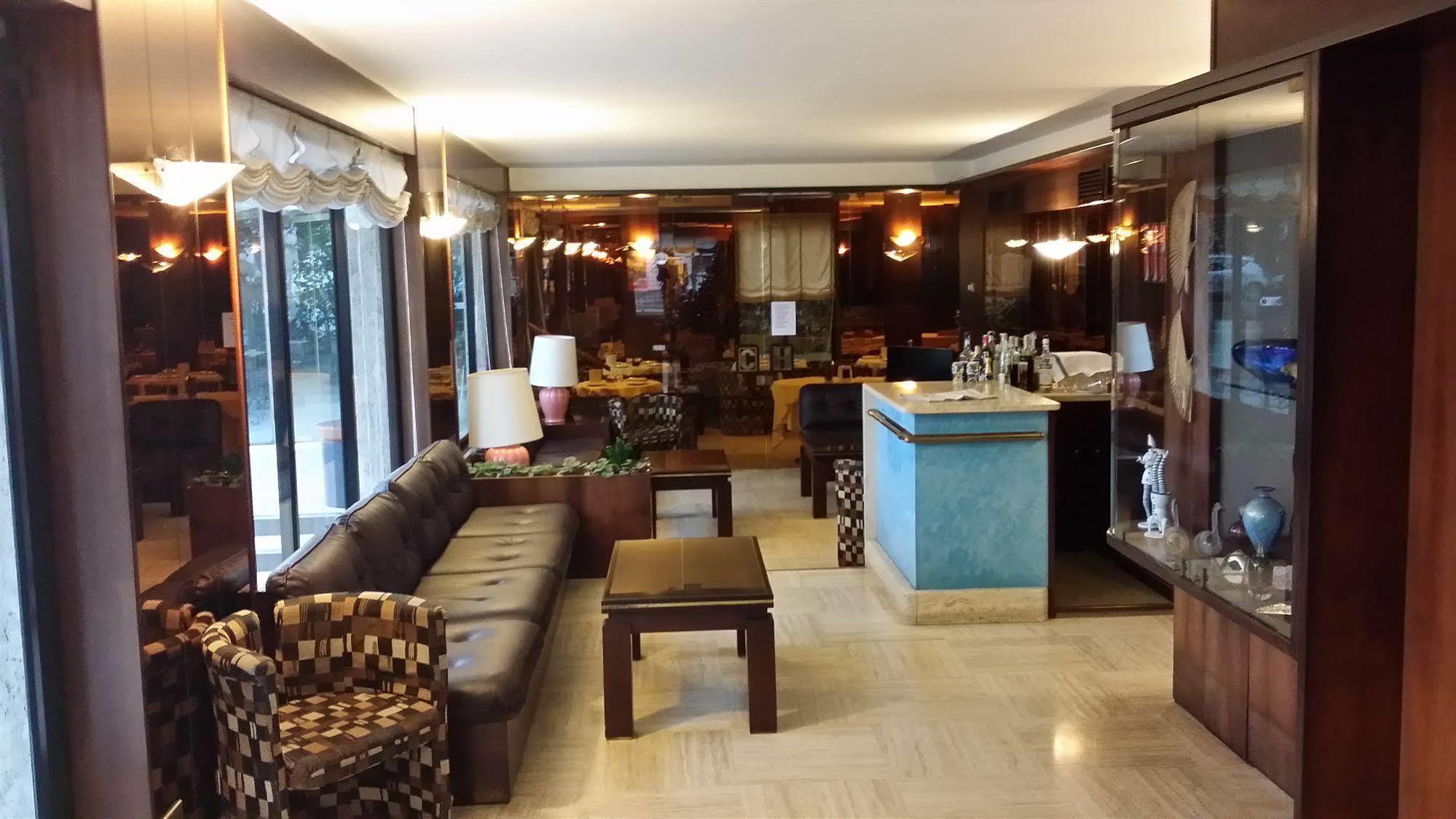 Club Hotel Местре Экстерьер фото