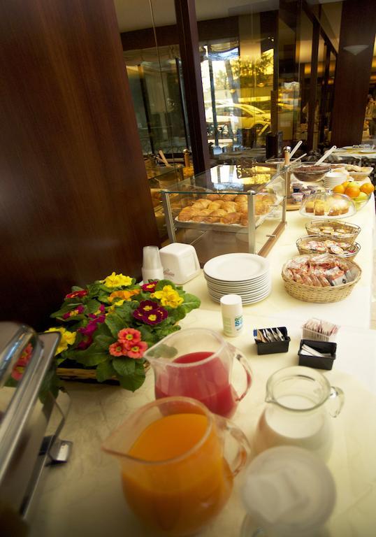 Club Hotel Местре Экстерьер фото